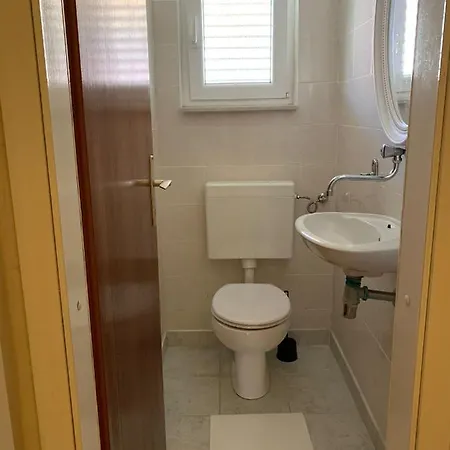 Apartman Anka I Kresimir Srima