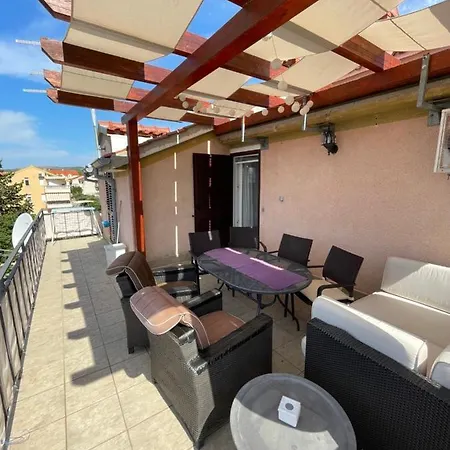 Anka I Kresimir Apartman *