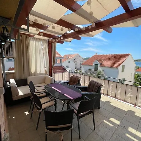 Anka I Kresimir Srima