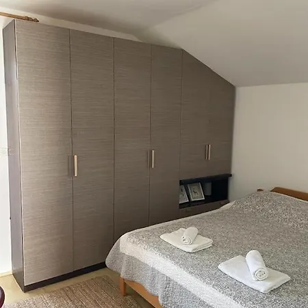 Anka I Kresimir Srima